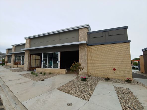 Chaska Retail Multi-Tenant Retail For Lease: 700 N Chestnut St, Chaska, MN 55318